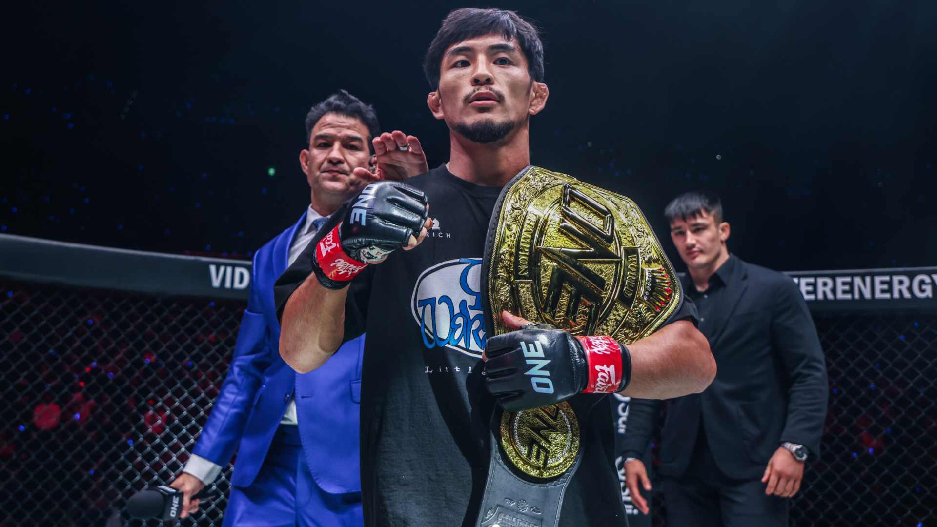 https://lockerroom.in/blog/view/yuya-wakamatsu-one-fighter-of-year