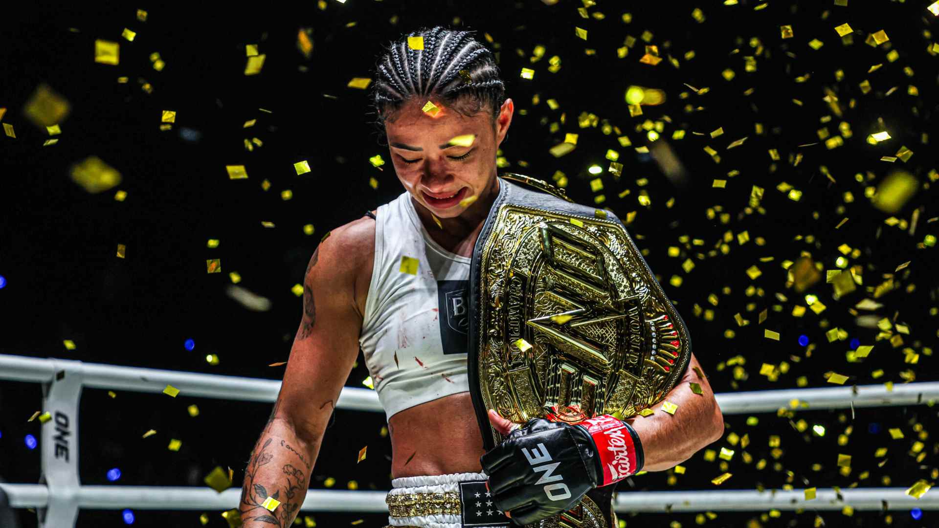 https://lockerroom.in/blog/view/one-atomweight-title-sawada-anastasia