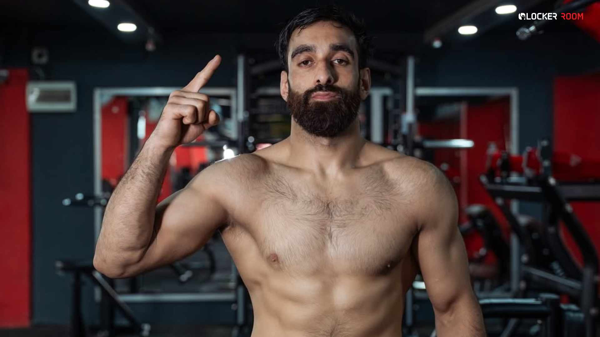 https://lockerroom.in/blog/view/owais-yaqoob-brave-cf-signing