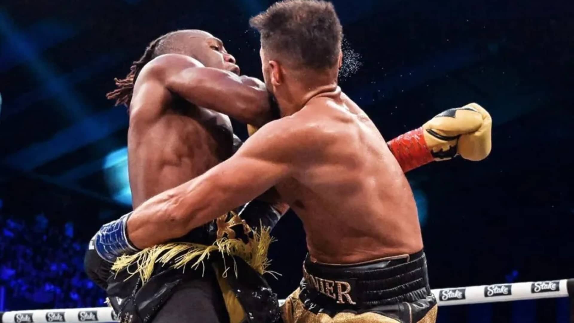 VIDEO: KSI gets knockout via ELBOW in a BOXING MATCH