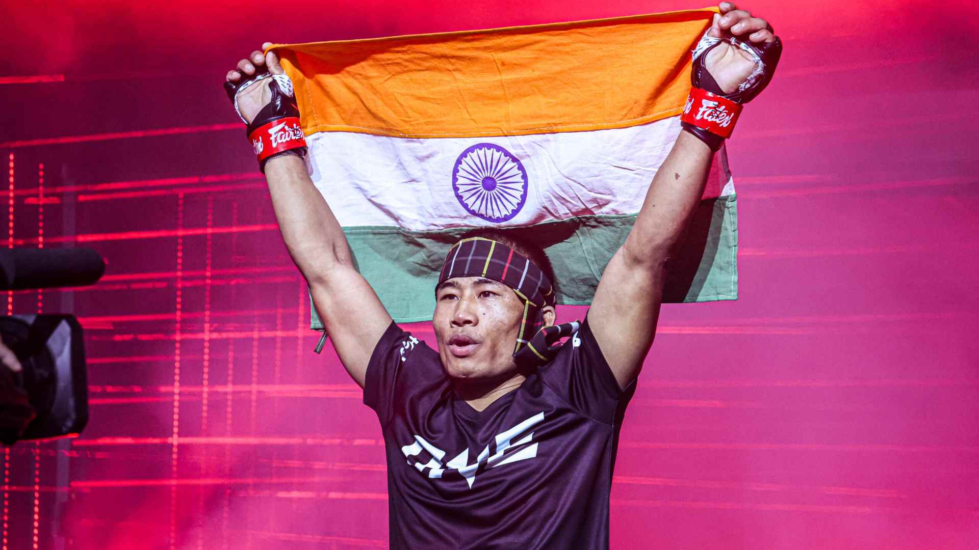 https://lockerroom.in/blog/view/nazareth-indian-mma-one-debut