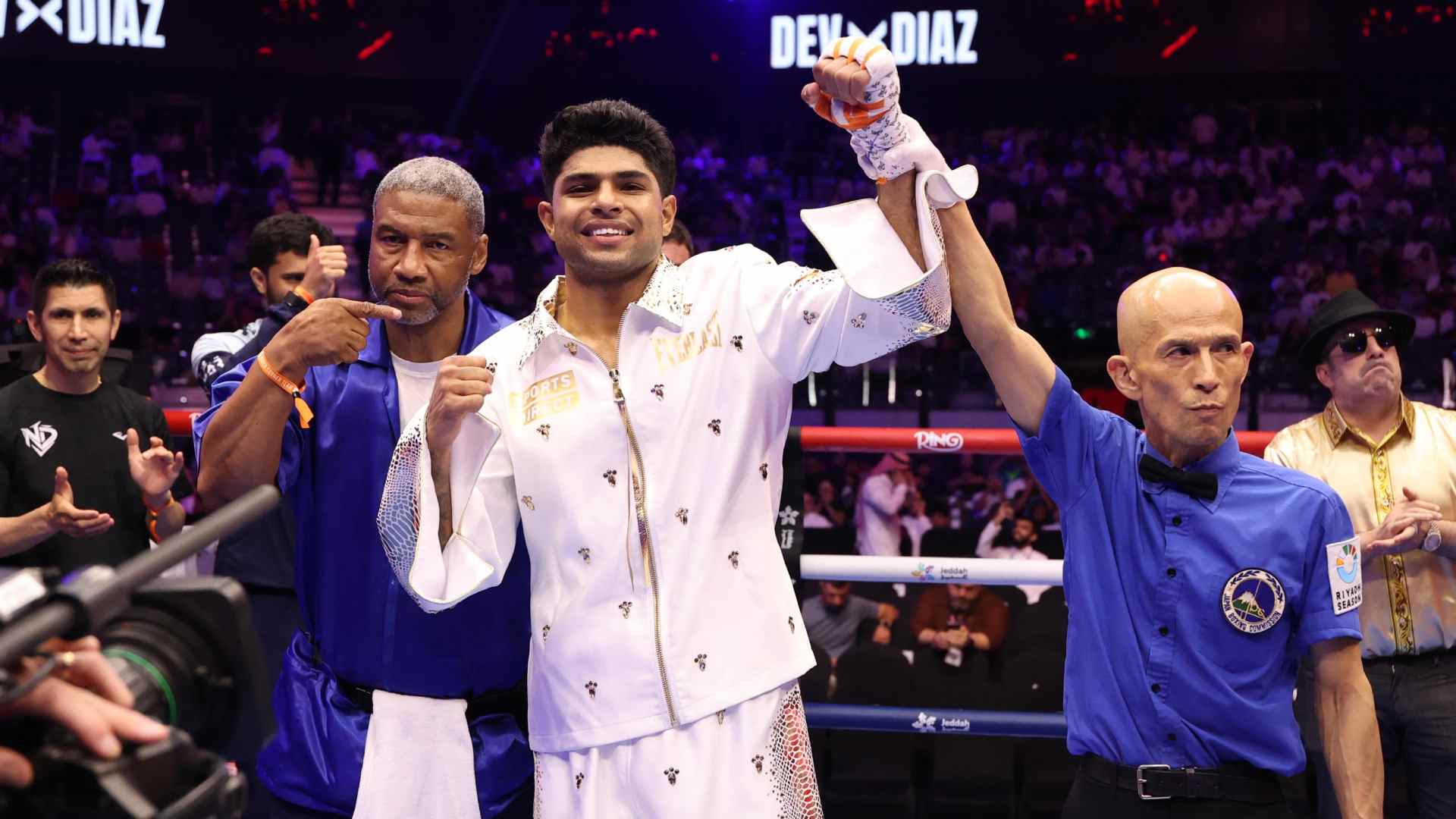 https://lockerroom.in/blog/view/nishant-dev-cesar-diaz-result