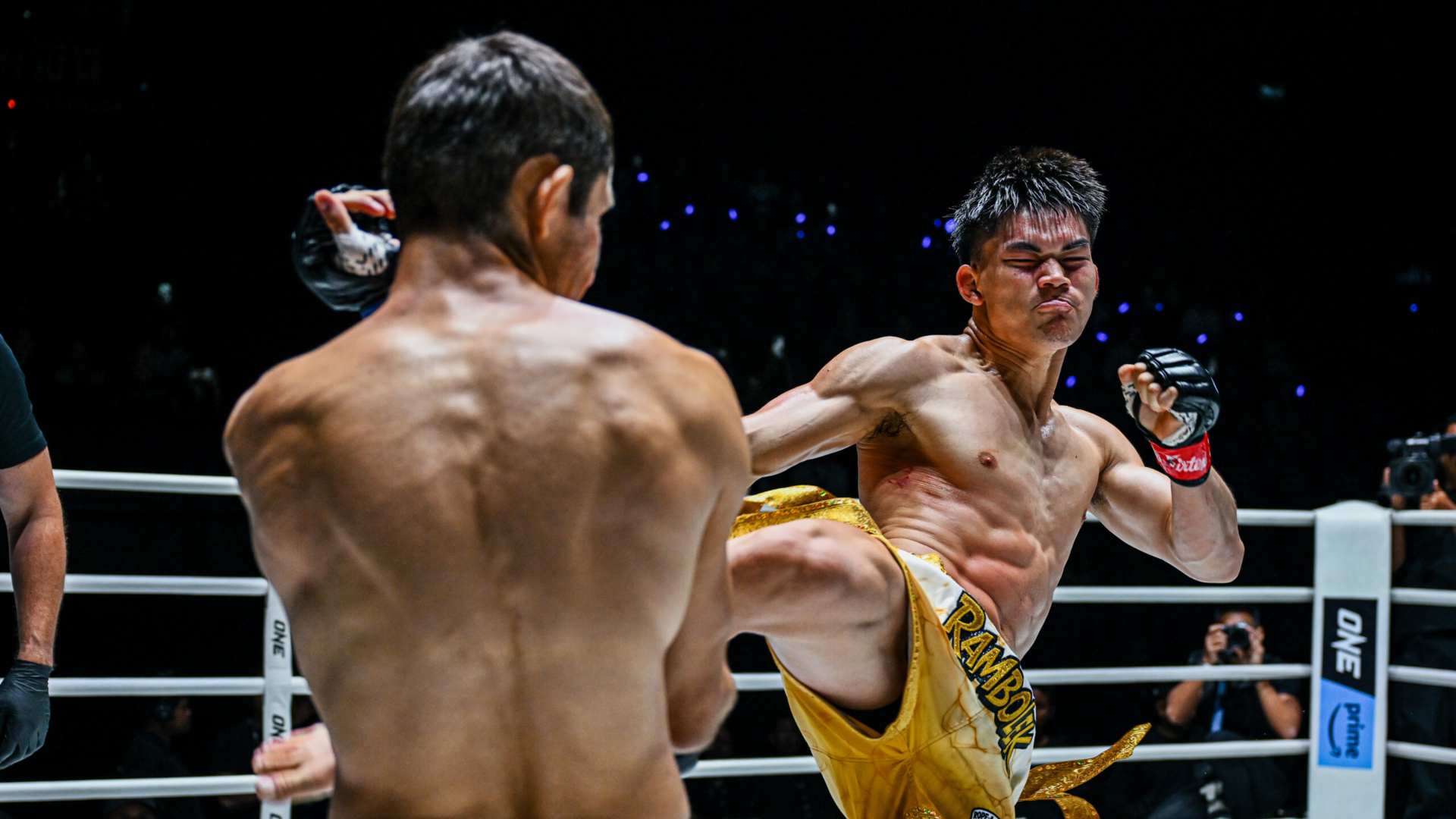 https://lockerroom.in/blog/view/one-fight-night-39-rambolek