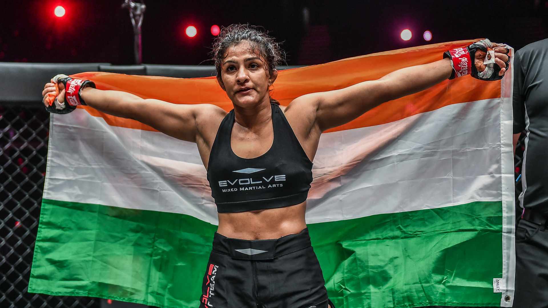 https://lockerroom.in/blog/view/one-samurai-ritu-phogat-itsuki-hirata