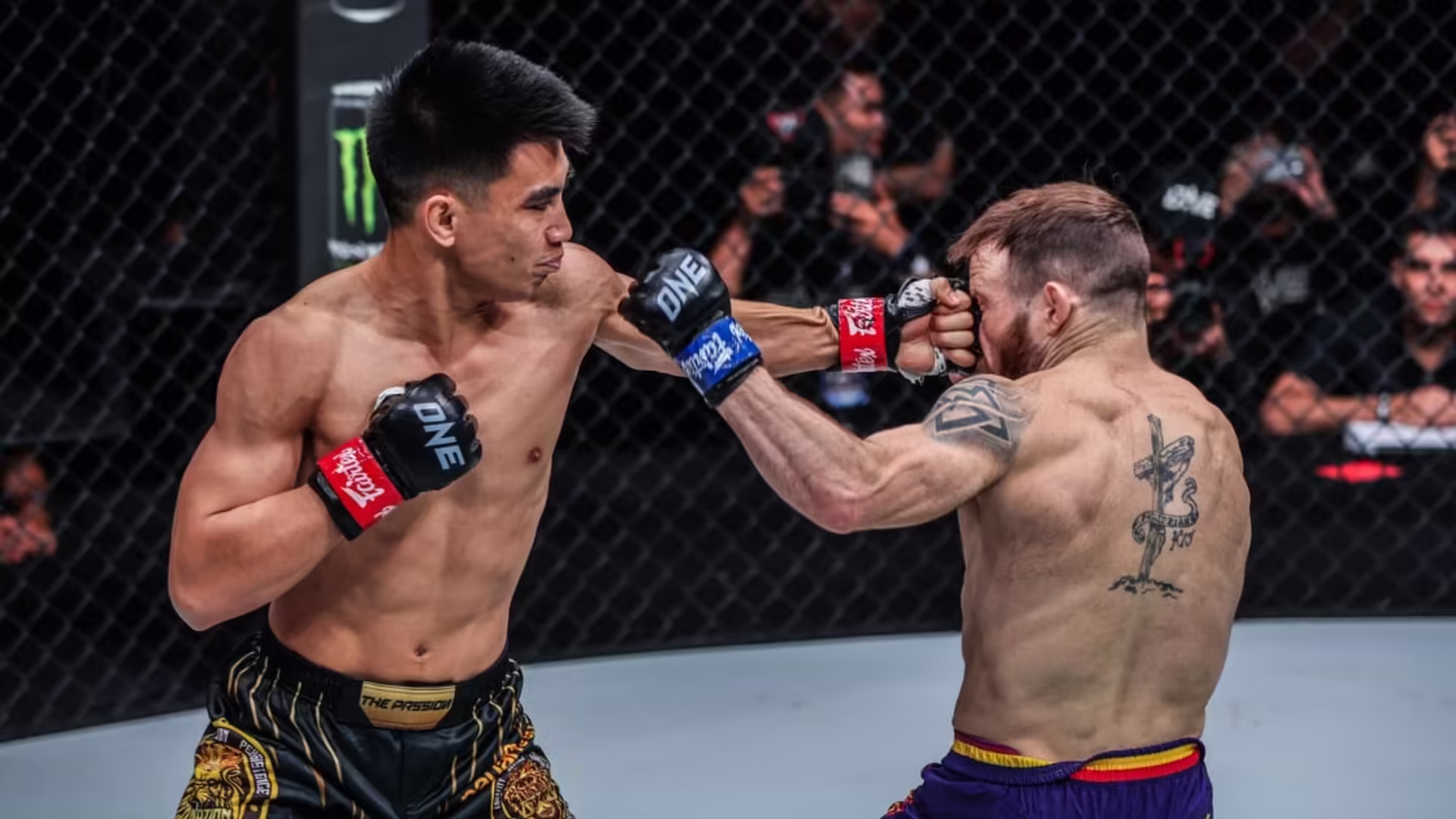 one-171-joshua-pacio-unifies-strawweight-title