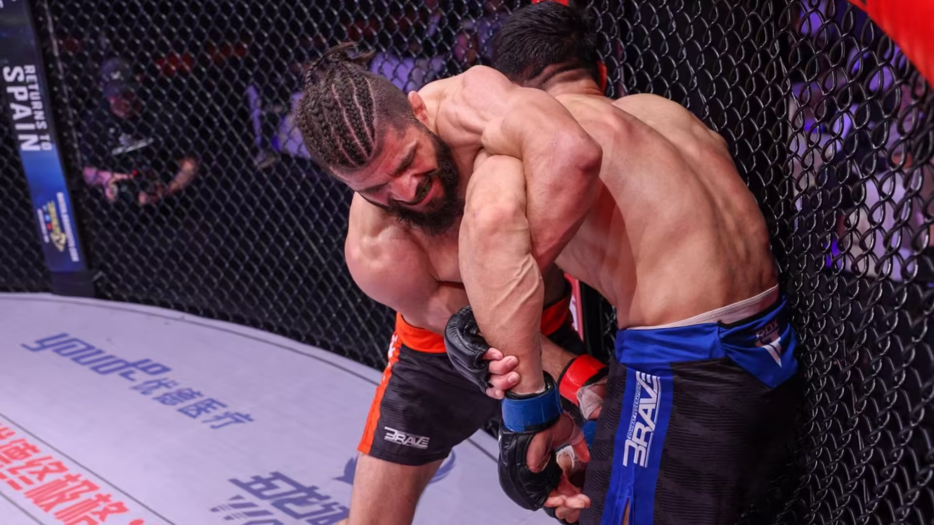 brave-cf-93-results-tutarauli-outclasses-eskaraev